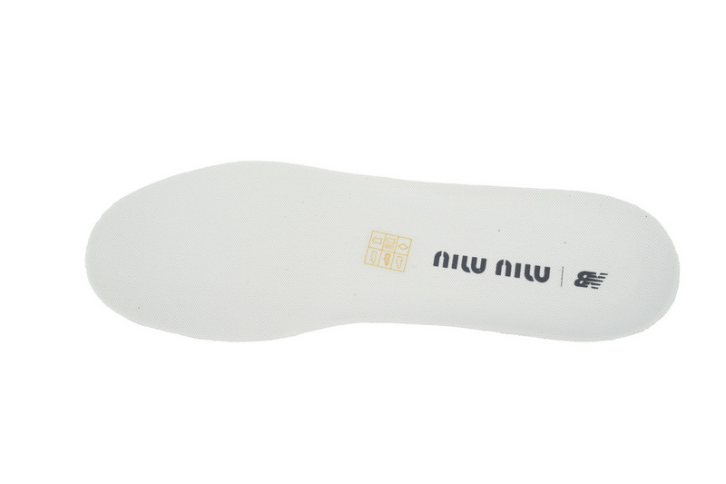 New Balance x Miu Miu 530 SL 'Cinnamon'