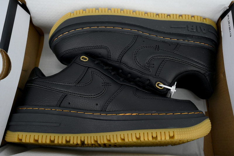 Nike Air Force 1 Luxe 'Black Gum'