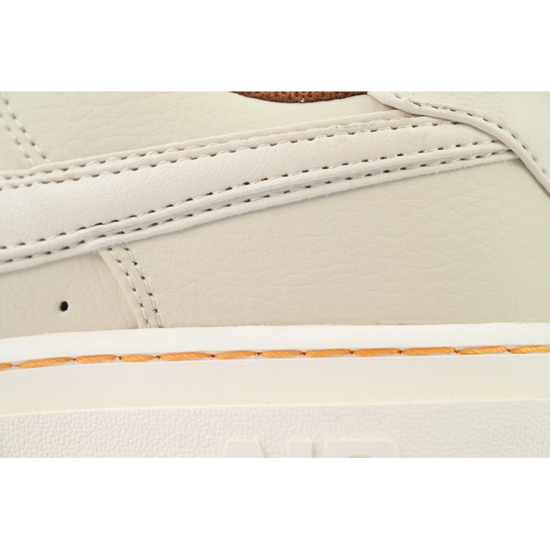 Nike Air Force 1 Luxe 'Pecan'