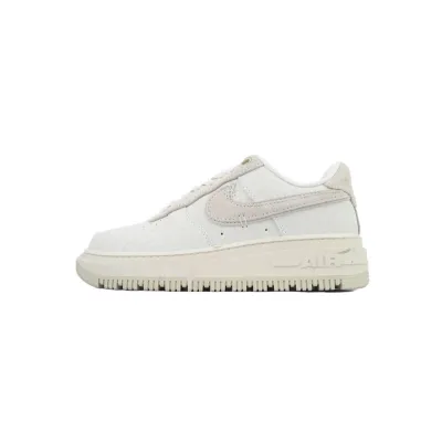 Nike Air Force 1 Luxe 'Triple White' 01