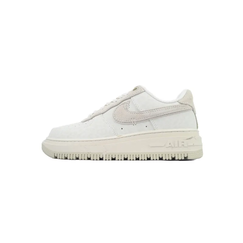 Nike Air Force 1 Luxe 'Triple White'