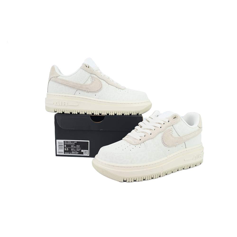 Nike Air Force 1 Luxe 'Triple White'