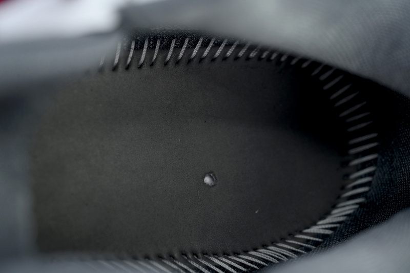 Zoom Kobe 5 Protro 'Chaos'