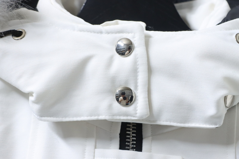   Moose knuckles 545326646white