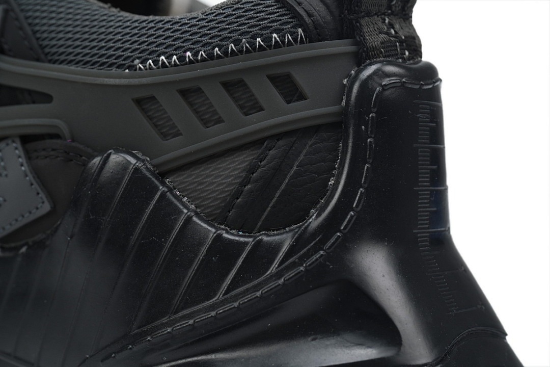 FF-WHITE Out Of Black Glossy Surface