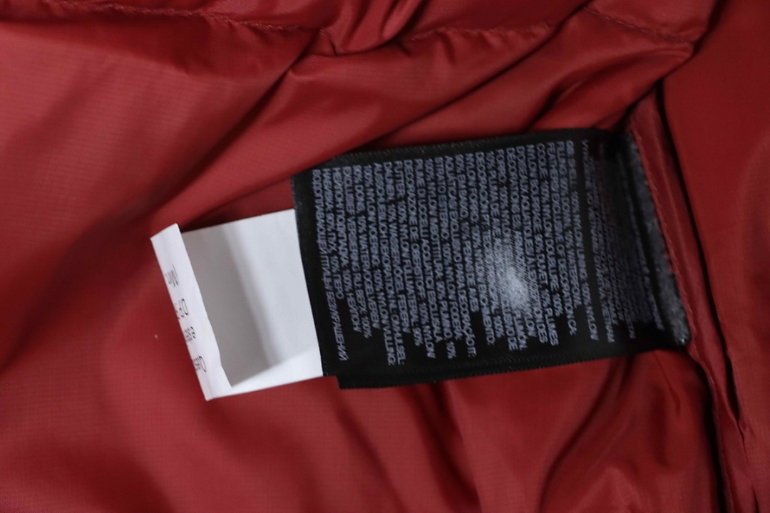 North face  red 98102486