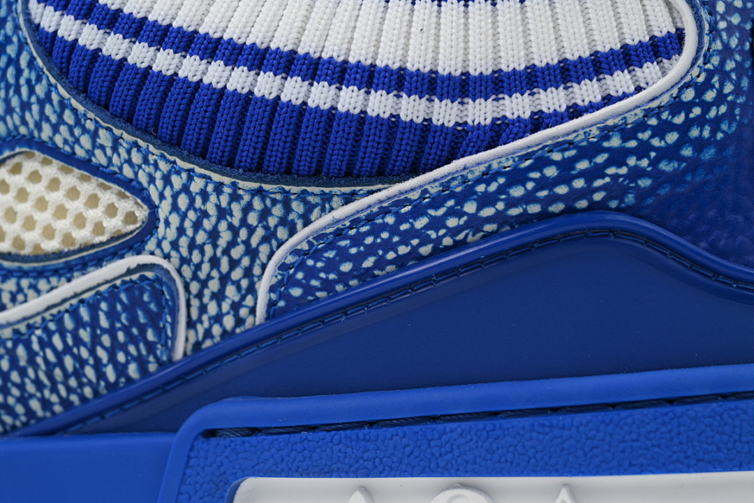 LOUIS VUITTON New Blue Woolen Fabric