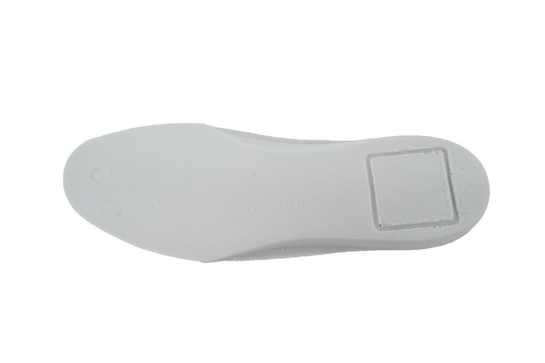 LOUIS VUITTON Light Gray Blue