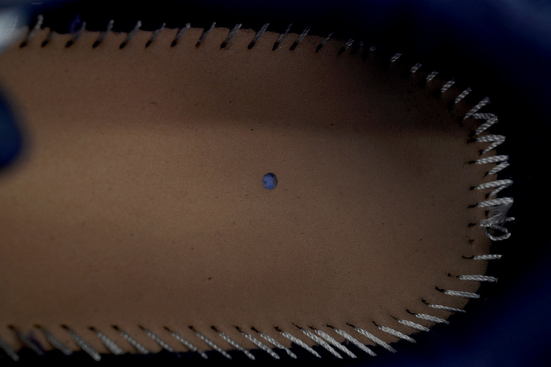 OIIA295C99 FAB00 24642 FF-WHITE Out Of Navy Blue