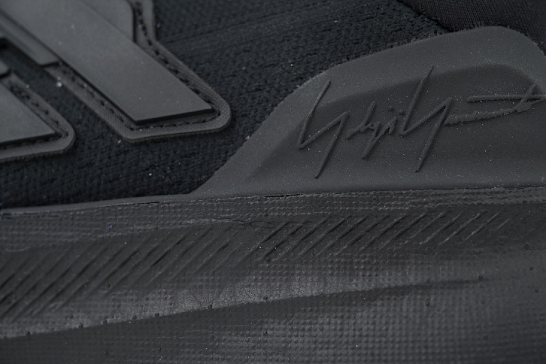 Adidas Y-3 UltraBoost 5 'all Black'