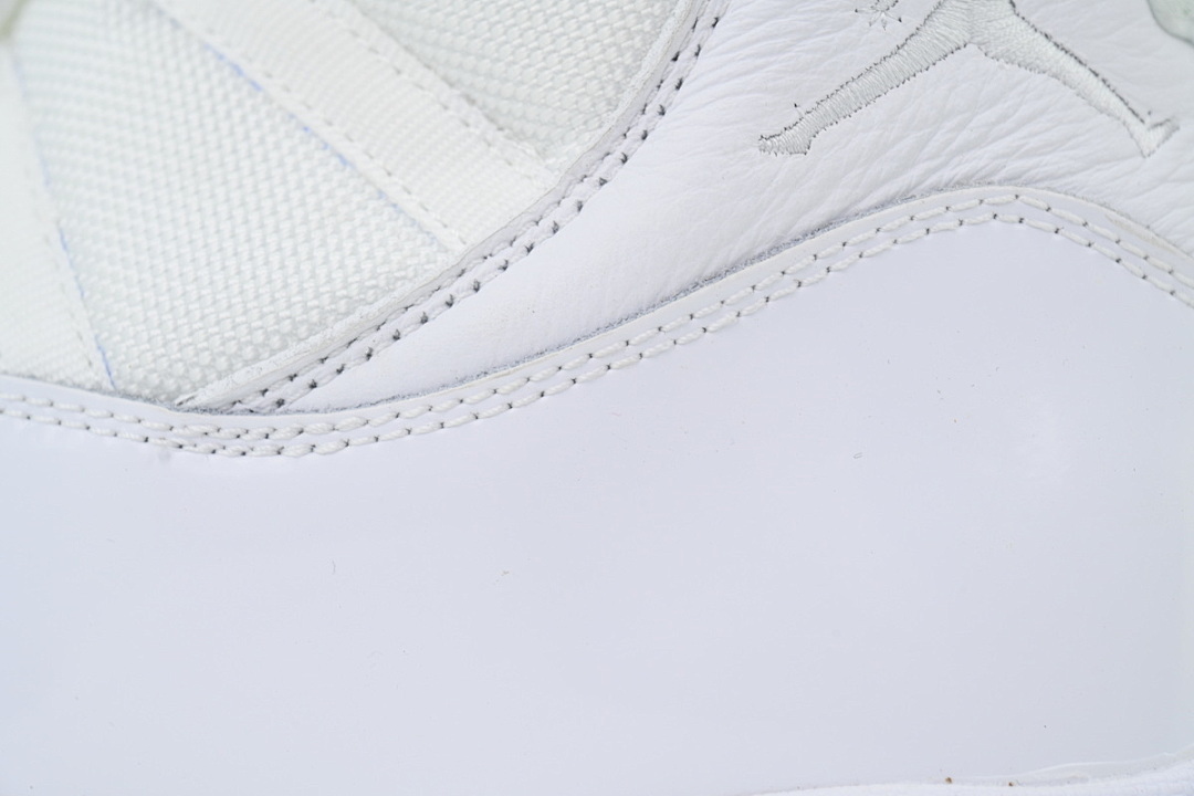  DJ 408201-101 Air Jordan 11 Retro 'Silver Anniversary'