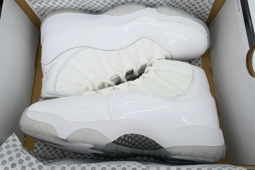  DJ 408201-101 Air Jordan 11 Retro 'Silver Anniversary'