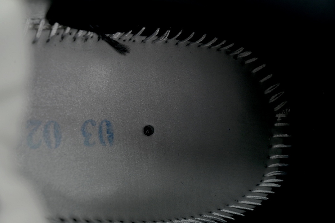  XP IH0296-400 Air Jordan 11 Retro 'Rare Air'