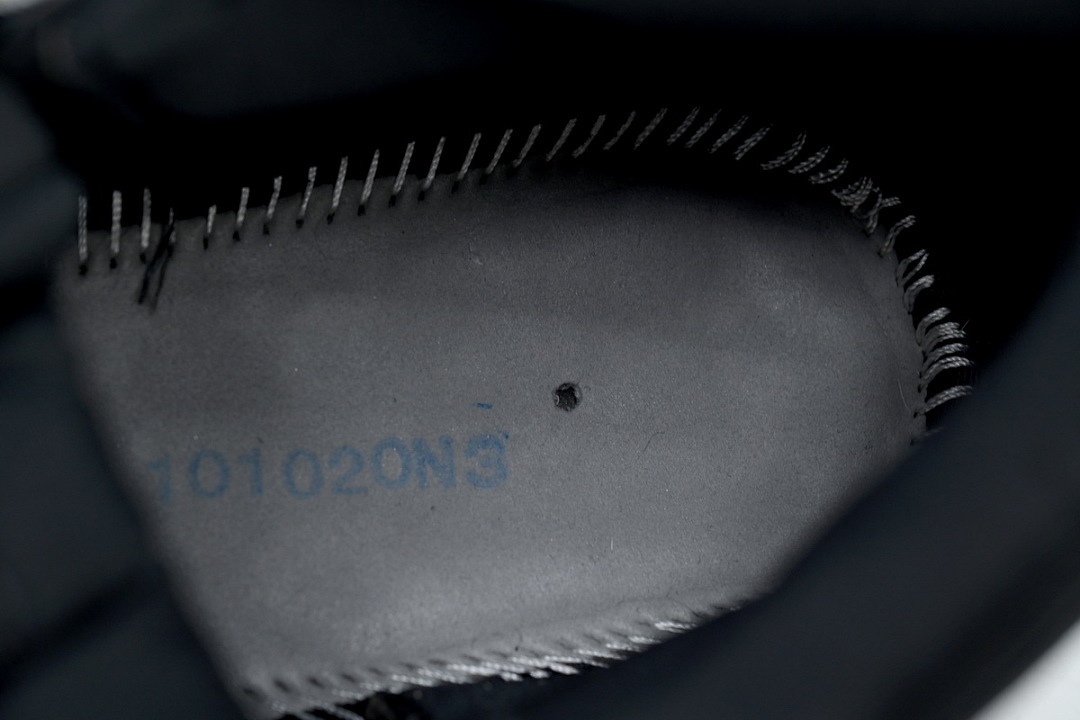 XP AR0715-010 Air Jordan 11 Retro 'Animal Instinct'