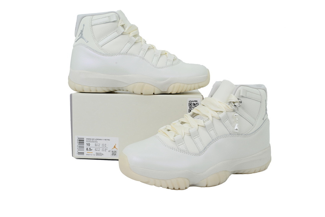 xp AR0715-110 Wmns Air Jordan 11 Retro 'Grand Finale'