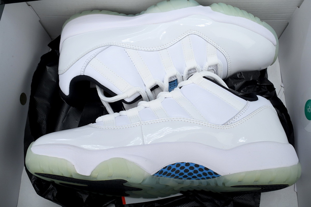 XP AV2187-117 Air Jordan 11 Retro Low 'Legend Blue'