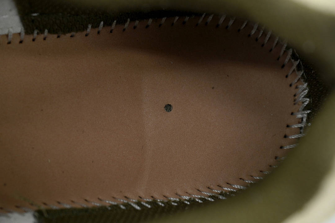 OMIA295F25 LEA001 5717 FF-WHITE Out Of Grayish Green