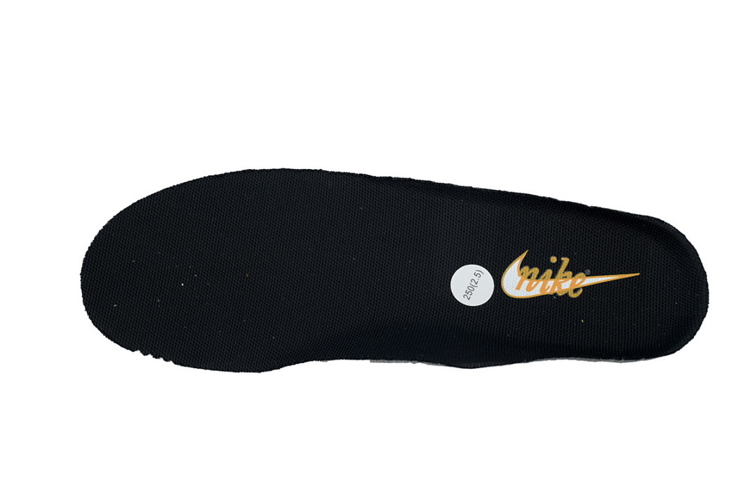 Nike Air Force 1 Luxe 'Black Gum'