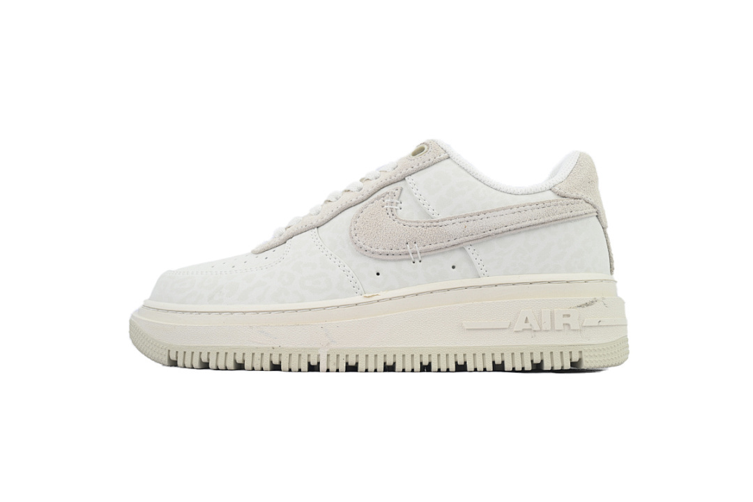 Nike Air Force 1 Luxe 'Triple White'