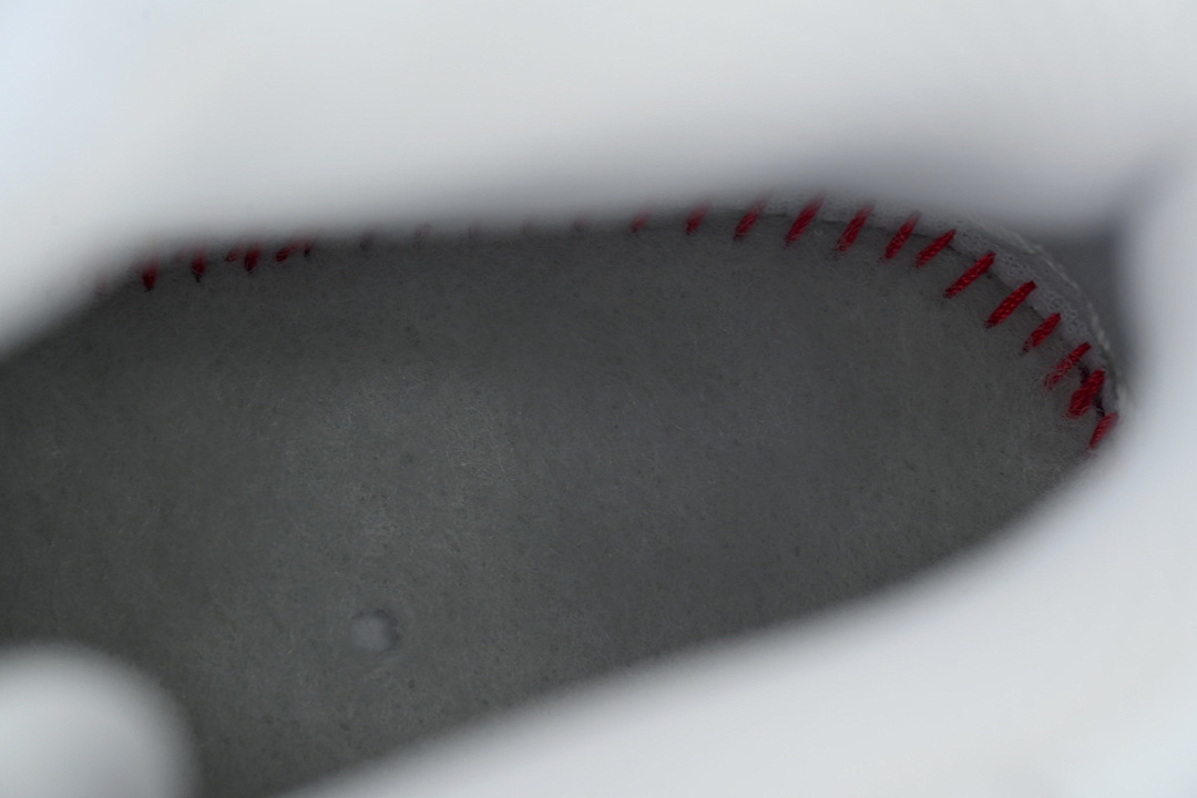 Nike Air Force 1 '07 Mid 'Triple White'