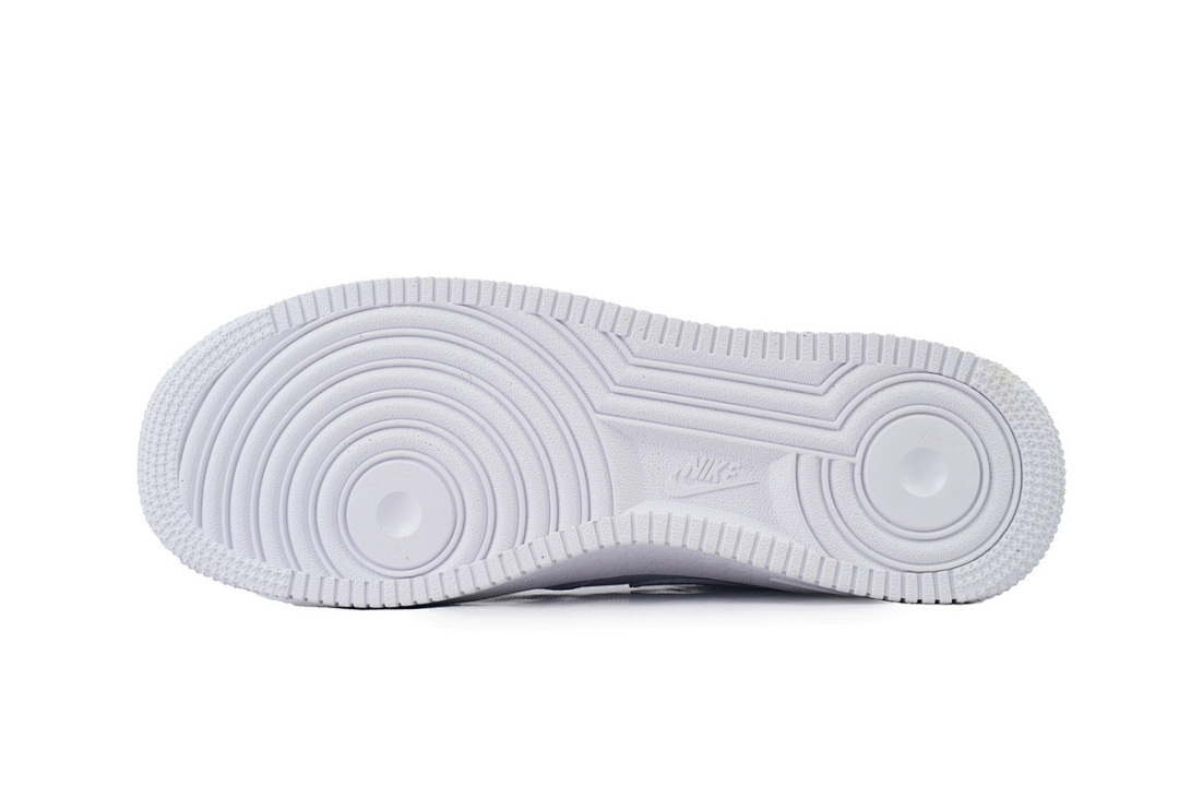 Nike Air Force 1 '07 Mid 'Triple White'