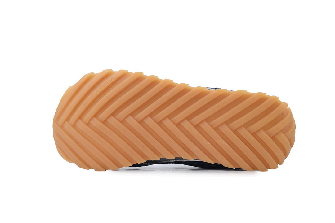  Bottega Veneta Orbit  Deep Blue Silver