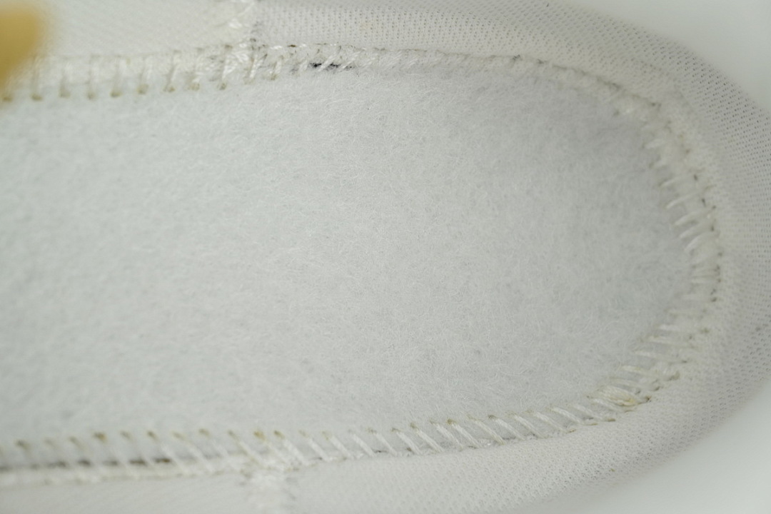  Bottega Veneta Orbit Golden