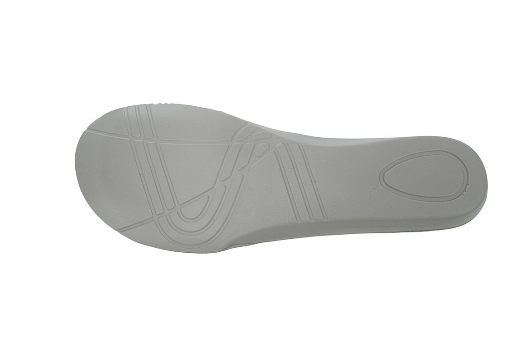  Bottega Veneta Orbit Wine