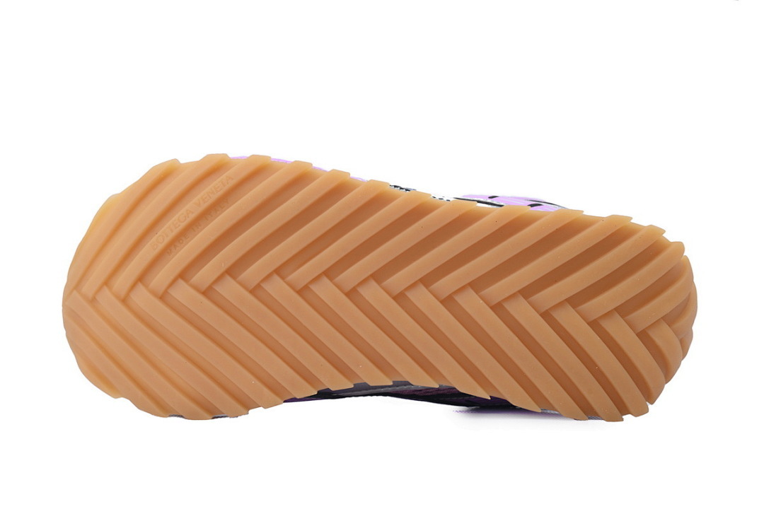 Bottega Veneta Orbit Pink