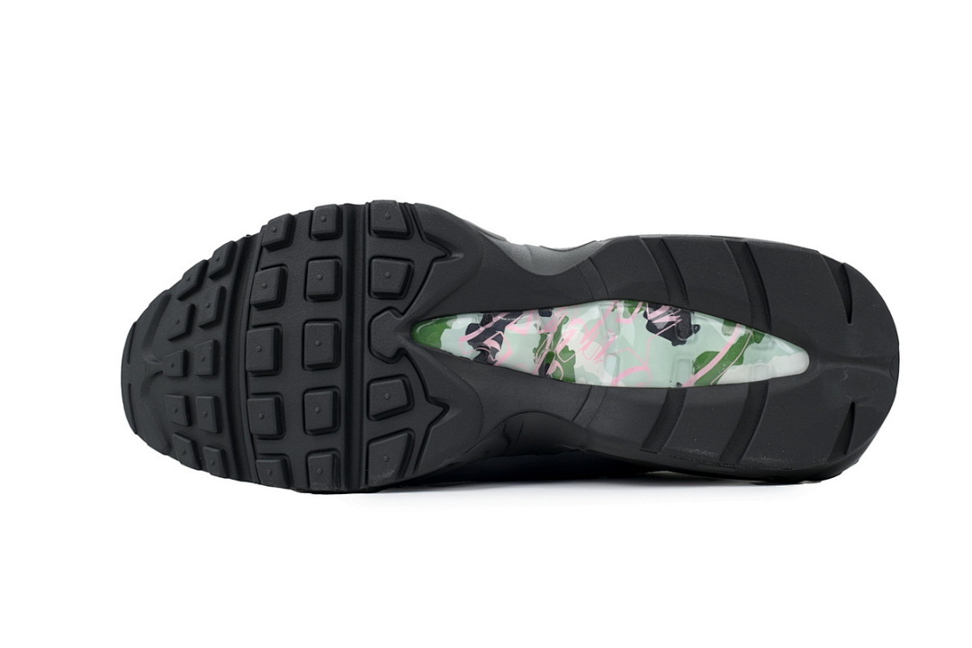 KZ Corteiz x Nike Air Max 95 FB2709-001“Pink Beam”