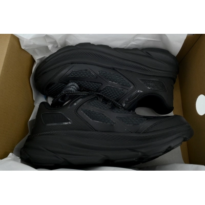 1155370-BBNB Clifton One9 'Carbon Black' 02