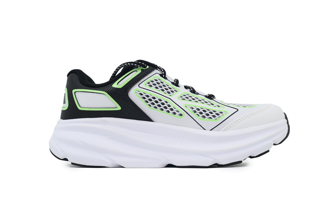 1155370-BWHT Clifton One9 'White Black Green