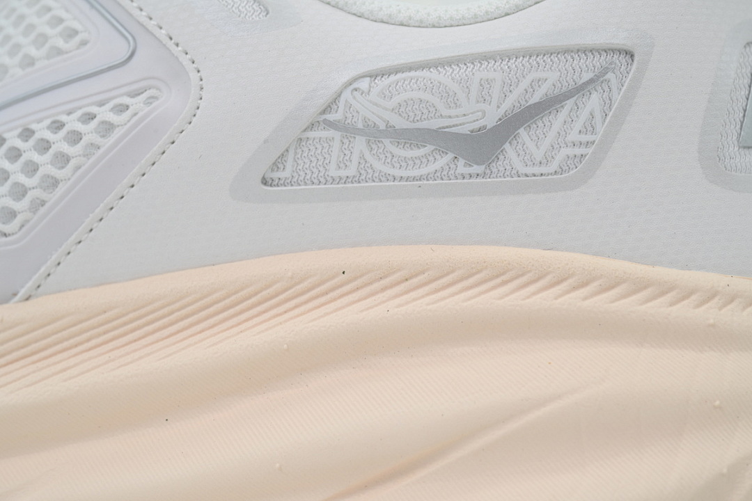 1155370-FCG Clifton One9 'Frost Cosmic Grey'