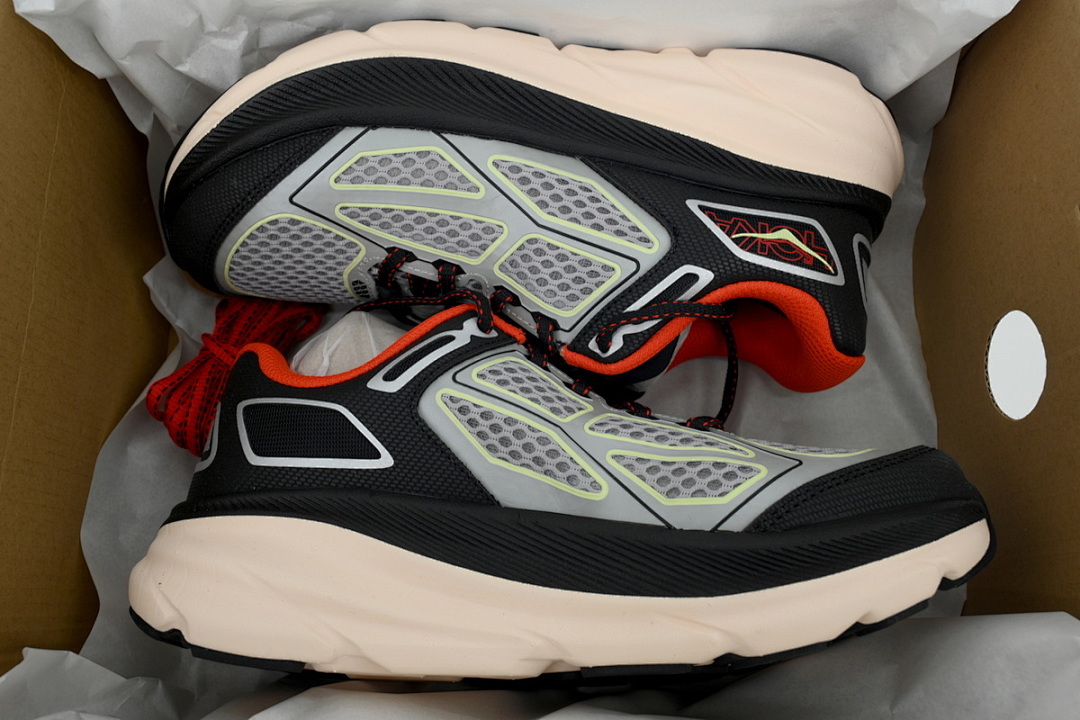 1155370-HBN Clifton One9 'Grey Black Habane