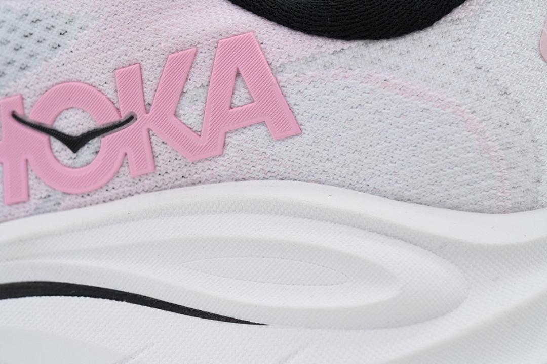 1162031-CTNS Wmns Clifton 10 'Carnation'