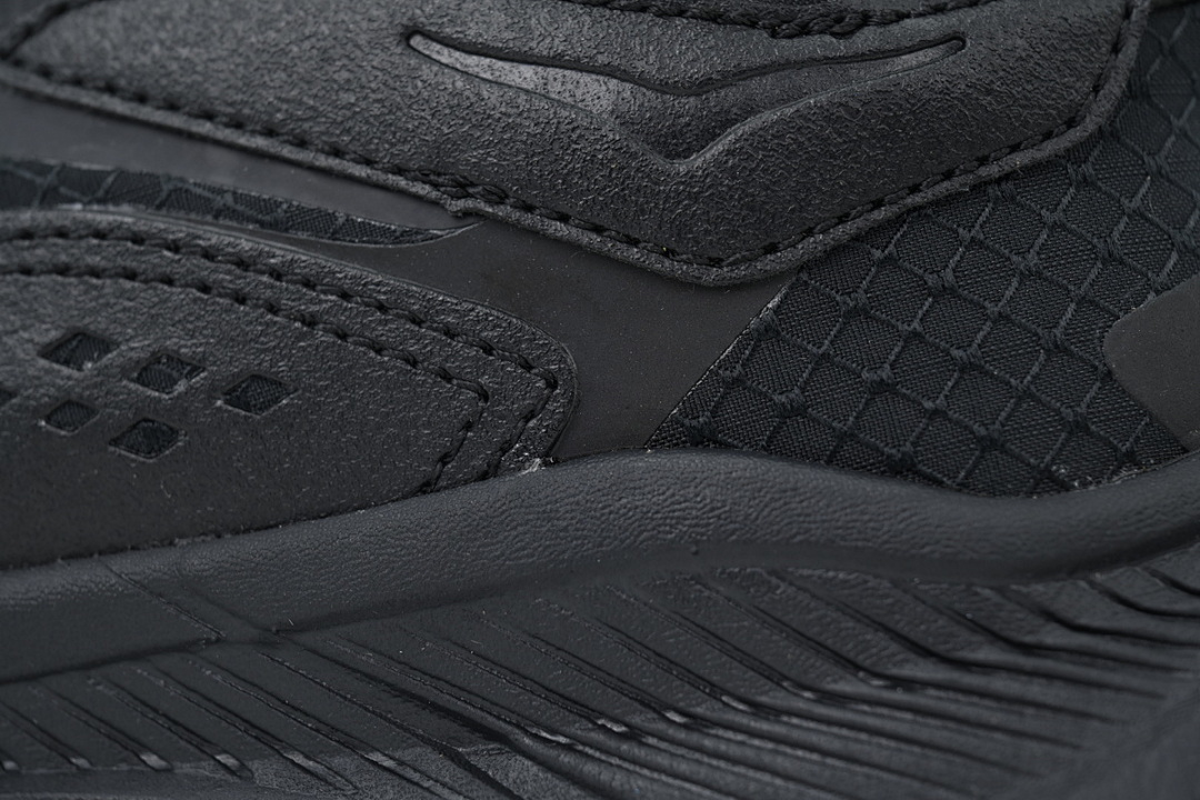 1162850-CRBN HOKA Quiet Night Black