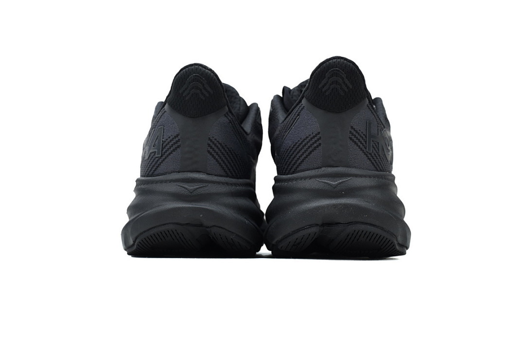 1127895-BBLC HOKA Clifton 9 'Triple Black'