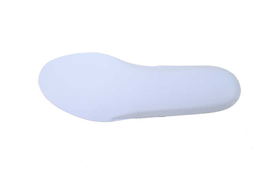 1127896-EBDB HOKA Clifton 9 'Eggnog Blanc De Blanc'