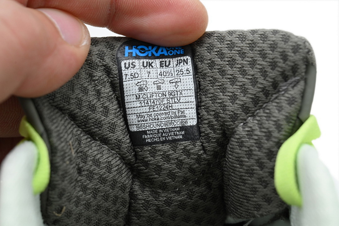 1141470-STLV HOKA Clifton 9 GORE-TEX for Men