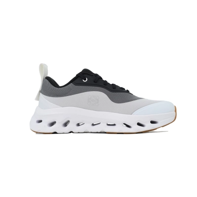 Cloudtilt Black And White 02