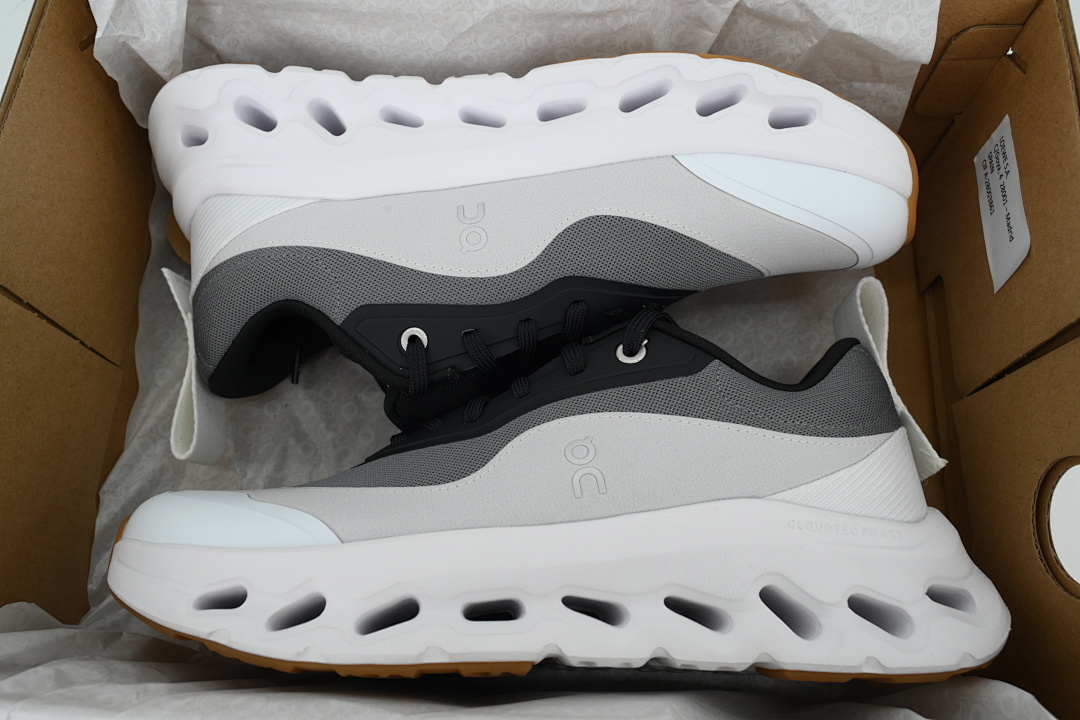  Cloudtilt Black And White