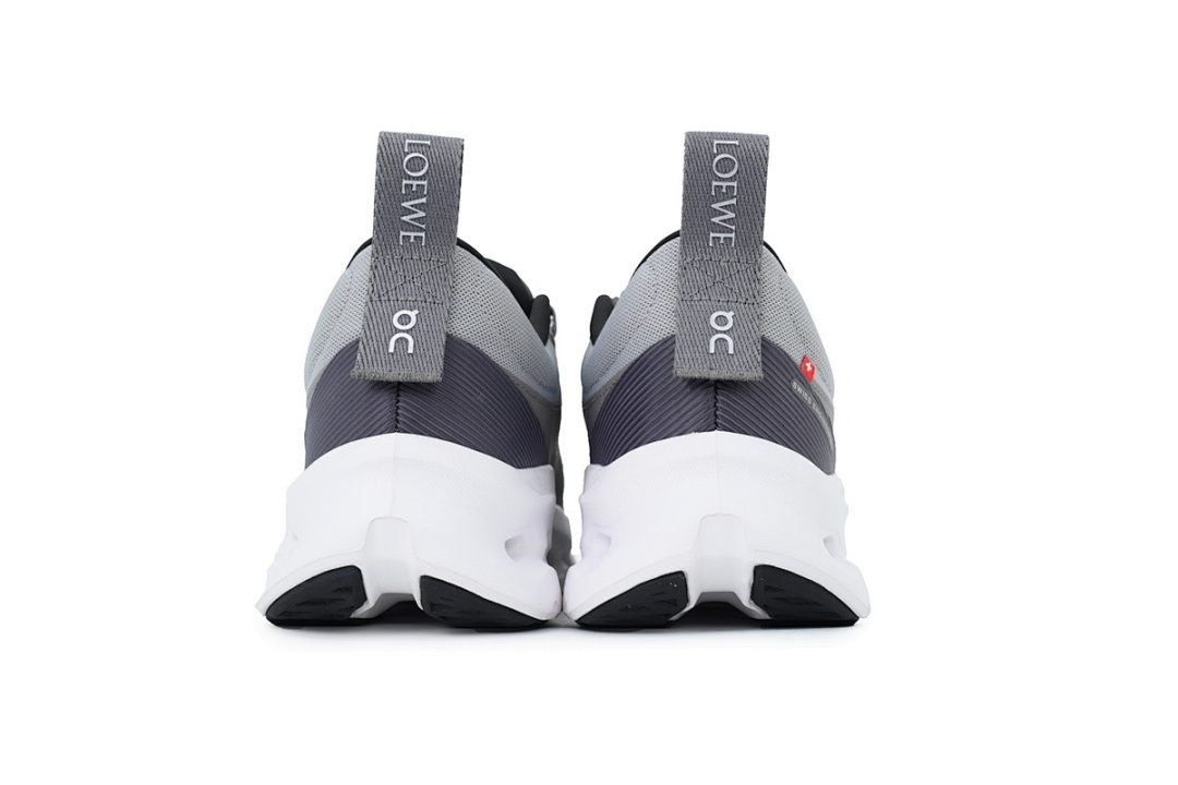 Cloudtilt Grey