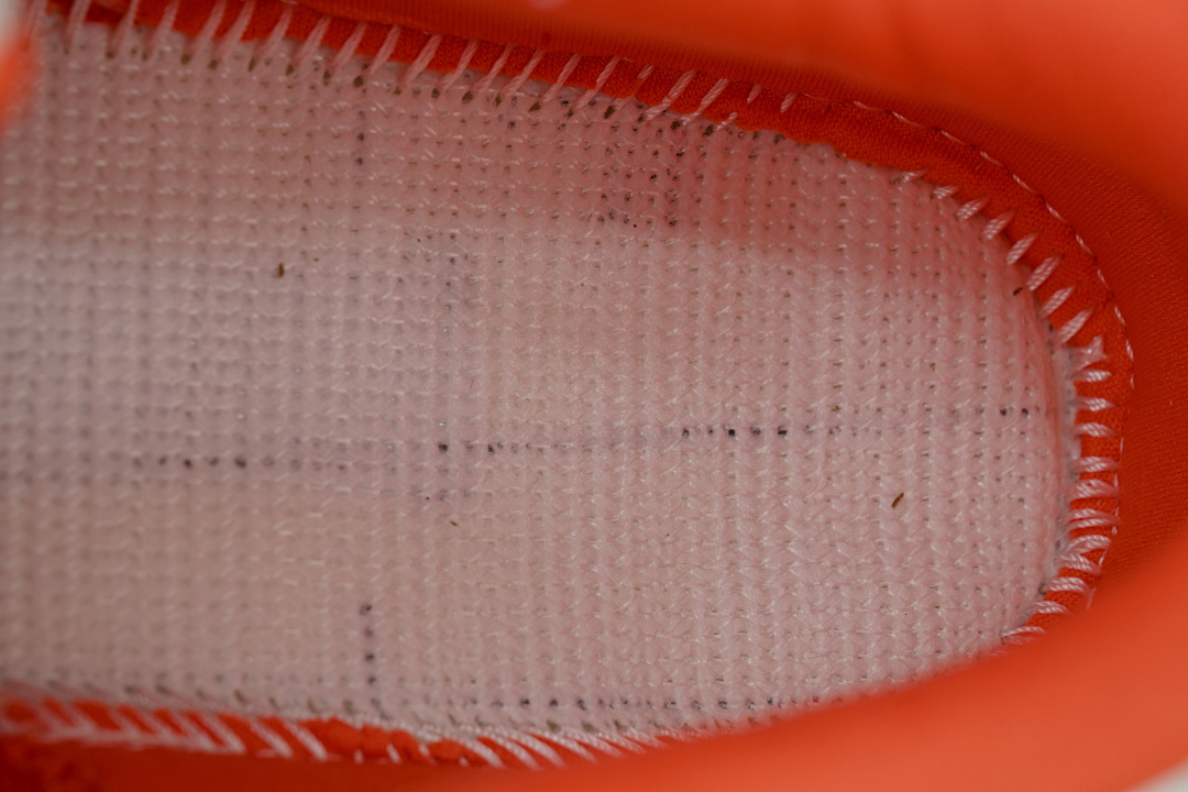 Cloudtilt White Orange