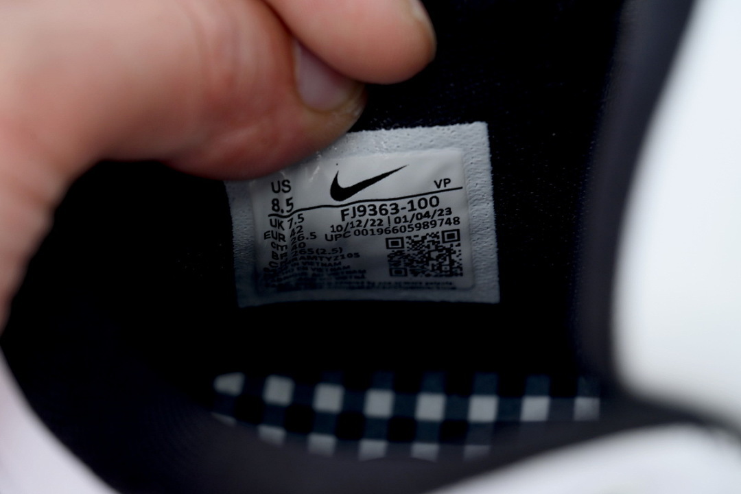 FJ9363-100 Kobe 4 Protro 'Mambacita'