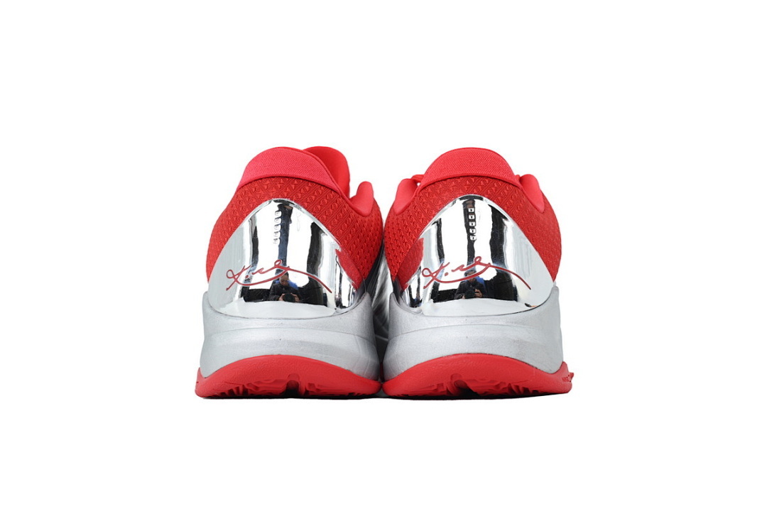 IV2712-001 Caitlin Clark x Nike Zoom Kobe 5 Protro 'Rookie of the Year'