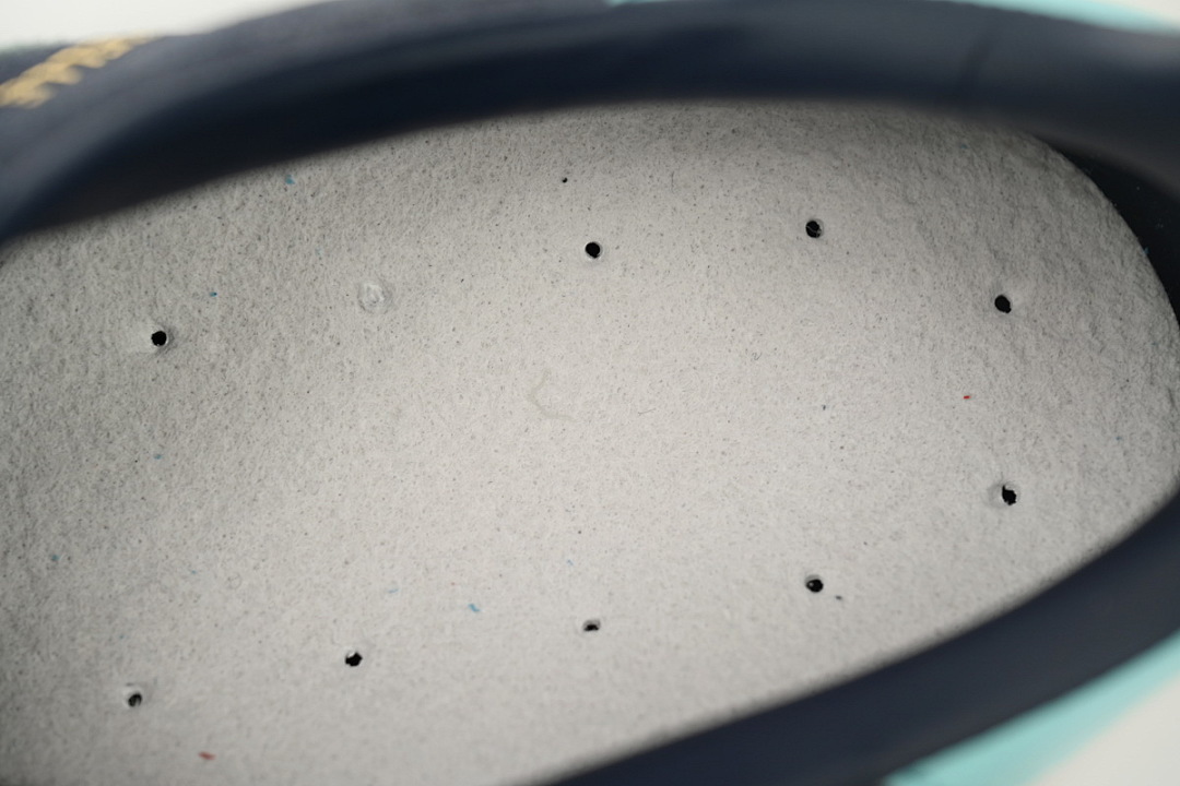  JI2587 adidas Originals Gazelle Indoor "Shadow Navy/Cloud White/Legend Ink