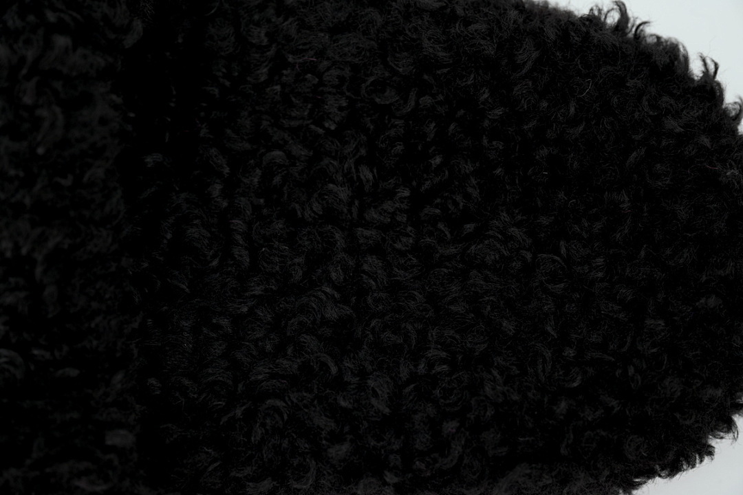 BalenciagaBlack And White Label