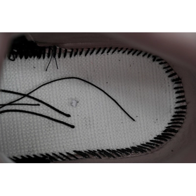 HQ3004-001 Paris Saint-Germain x Air Jordan 5 Retro 'Off Noir' 02