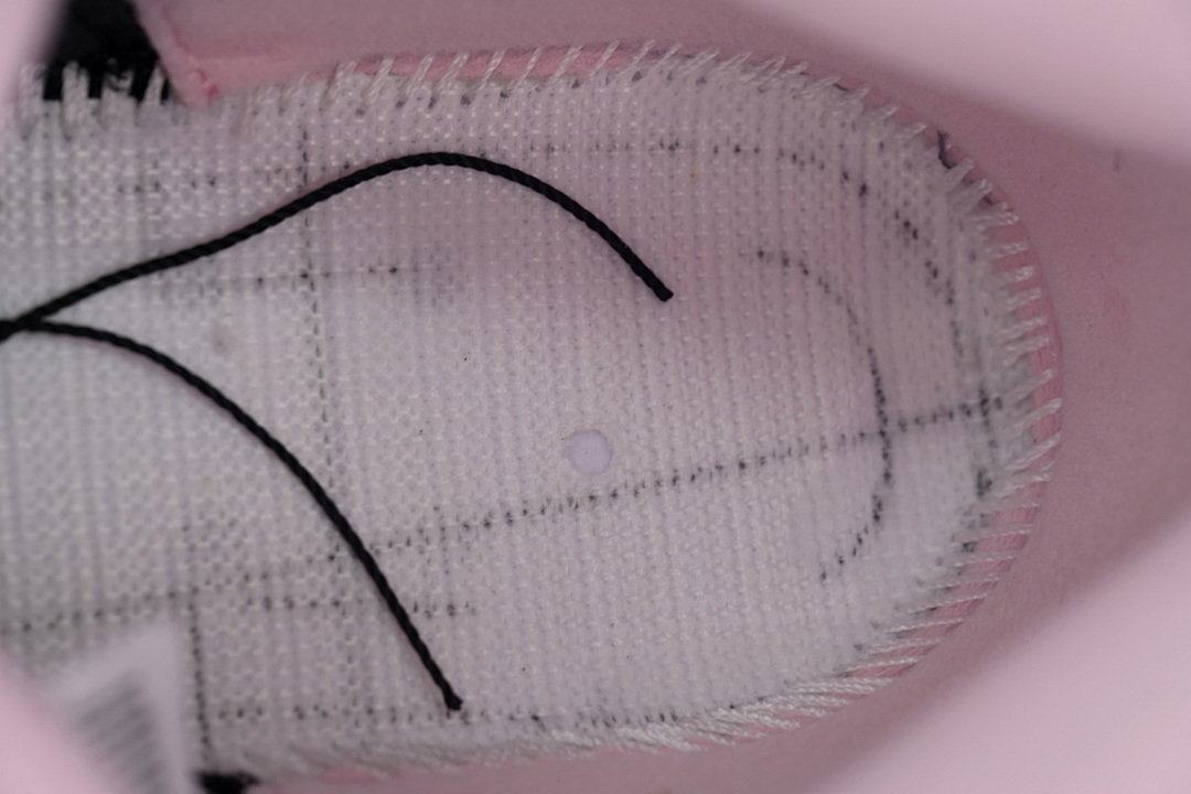 HQ7978-102 Air Jordan 5 Retro 'Medium Soft Pink'12 尺码#36-#48.5（含45.5）