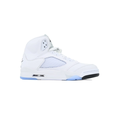 Air Jordan 5 Retro 'White Metallic' 2026 02